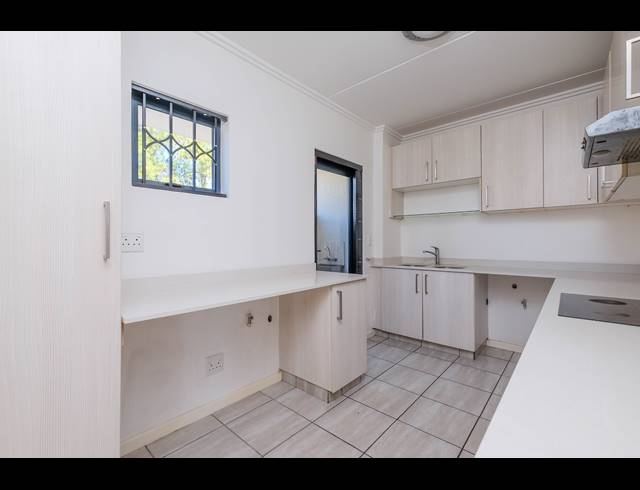 2 BEDROOM APARTMENT TO LET IN RIVONIA